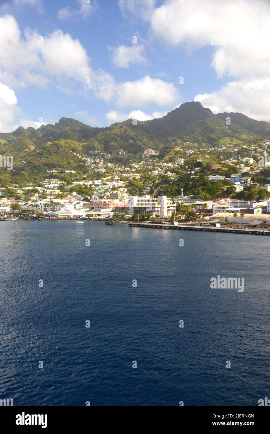 Il lungomare di Kingston Harbour a St Vincent e Grenadine nei Caraibi. Foto Stock