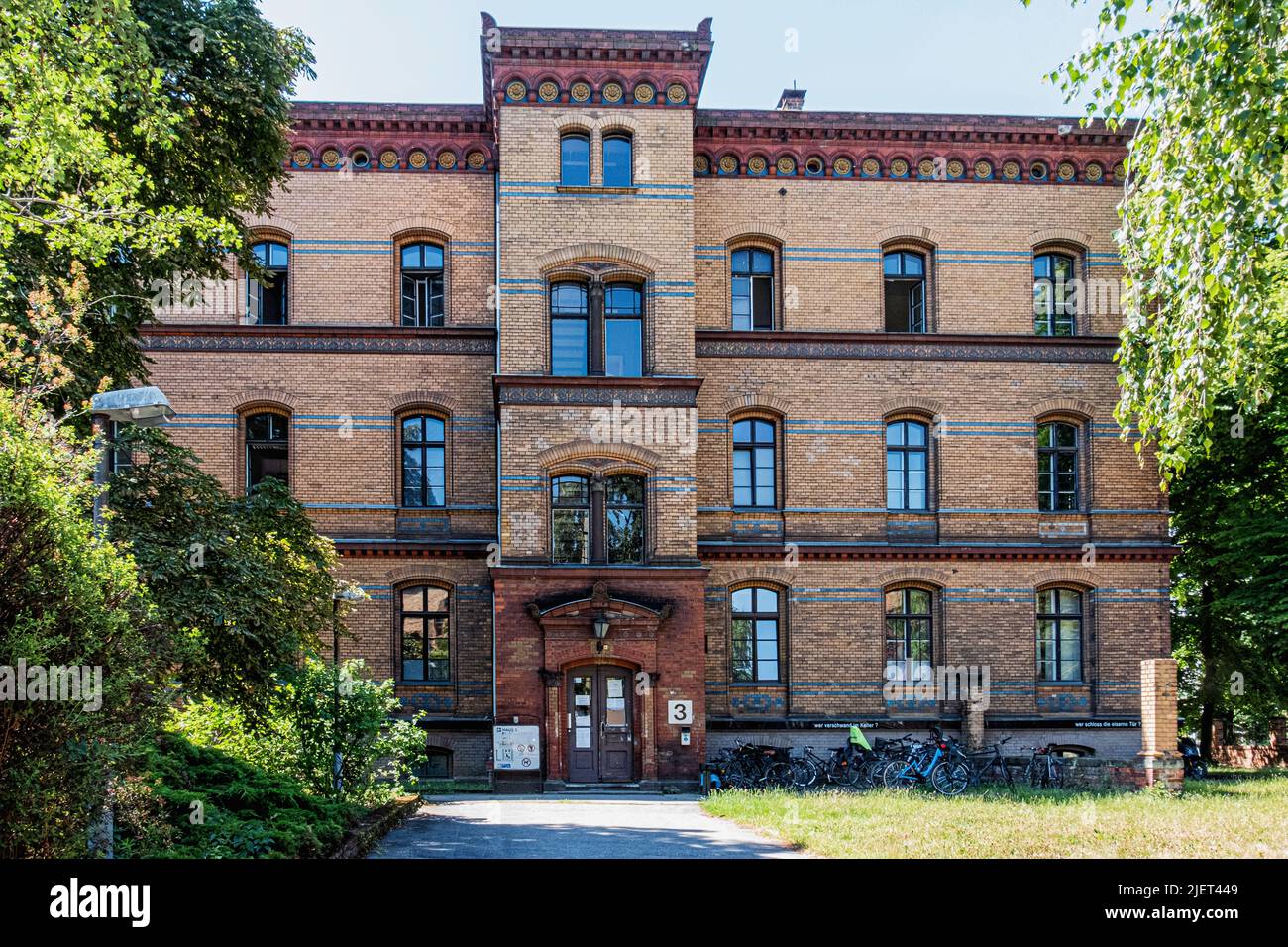 Casa 3 di Pankow District Office situato in edifici storici ospedale da architetto Hermann Blankenstein, Fröbelstraße 17, Prenzlauer Berg, Berlino Foto Stock