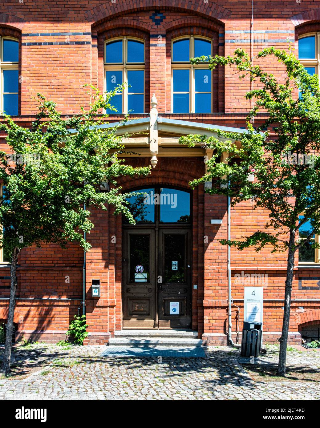 Casa 4, servizi di benessere giovanile di Pankow District Office situato in edifici storici ospedale da architetto Hermann Blankenstein & completato nel 188 Foto Stock