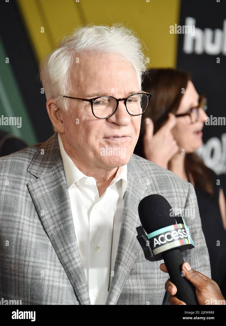 LOS ANGELES, CA - 27 GIUGNO: Steve Martin partecipa alla prima di Los Angeles del 'solo omicidi nel Building' Season 2 al DGA Theatre Complex il 27 giugno 2022 a Los Angeles, California. Credit: Jeffrey Mayer/JTMPhotos,/MediaPunch Foto Stock