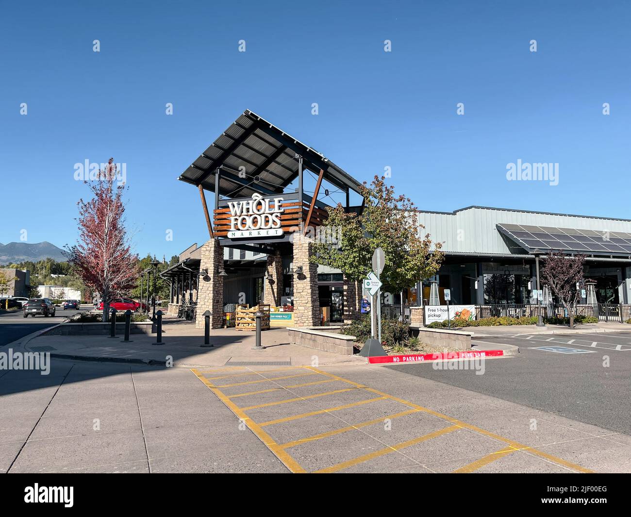 Flagstaff, Arizona, Stati Uniti. Ingresso al mercato Wholefoods. Foto Stock