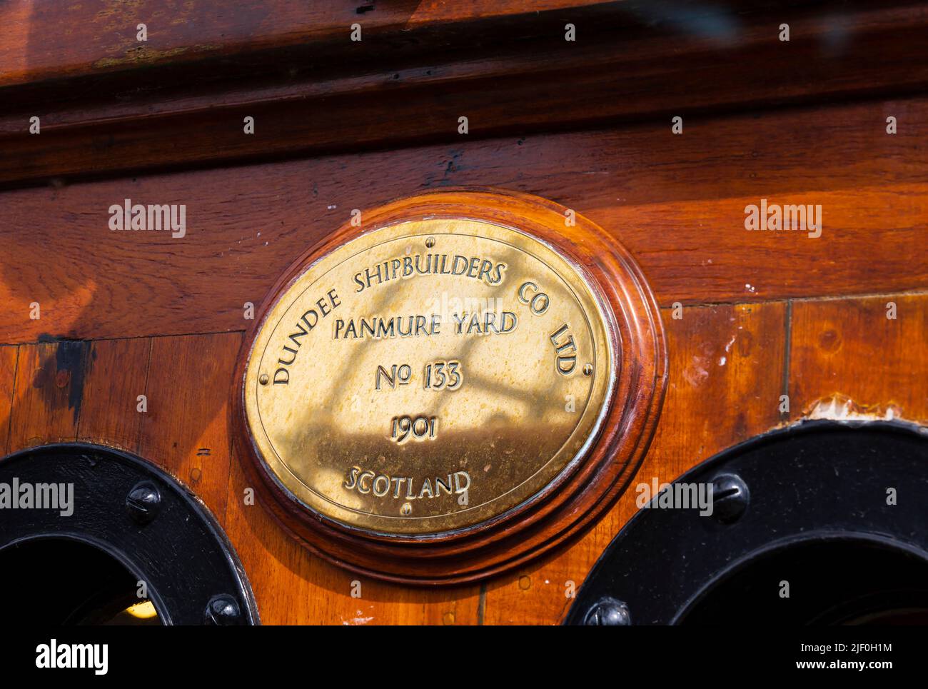 Piastra maker. Royal Research Ship RRS Discovery. Nave antartica utilizzata da Scott e Shackleton. Discovery Point, Dundee, Angus, Scozia Foto Stock