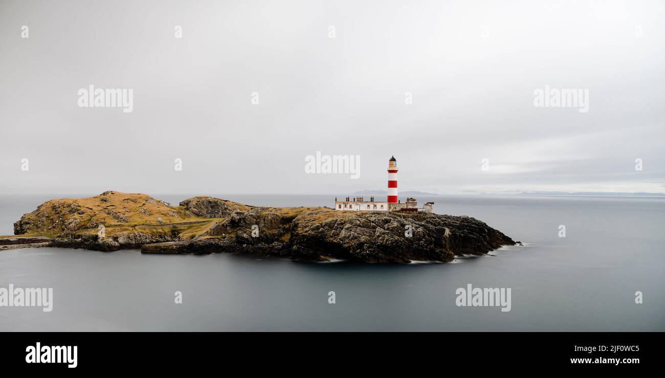 Faro di Eilean Glas, Scalpay, Ebridi esterne, Scozia Foto Stock