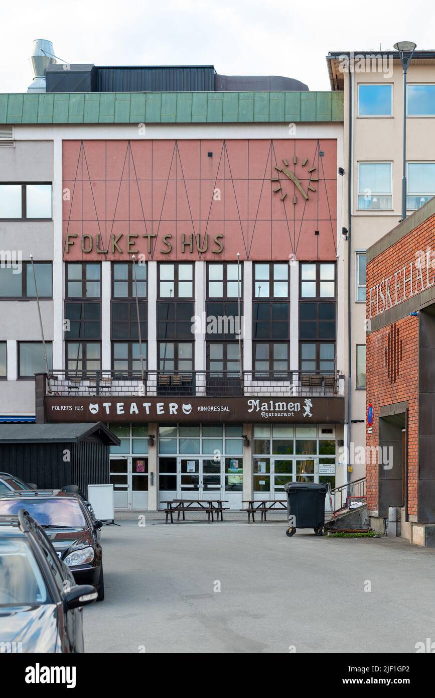 Folkets hus - luogo culturale a Narvik, progettato dall'architetto Else Thorp Larsen, ha terminato il 1956. Foto Stock