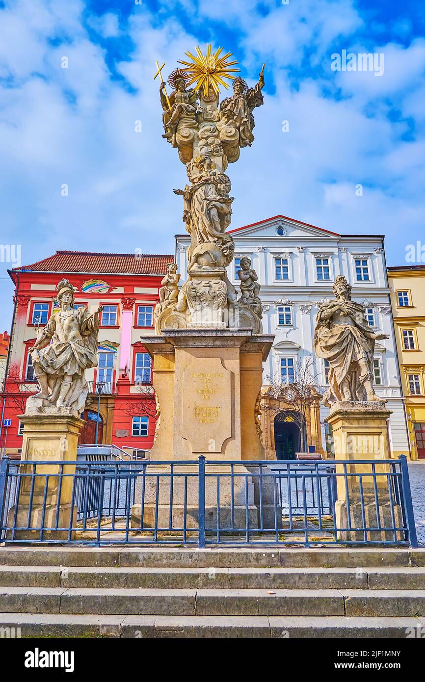 La colonna della Santissima Trinità sulla Piazza del mercato Cabbage (Zelny Trh) a Brno, Repubblica Ceca Foto Stock