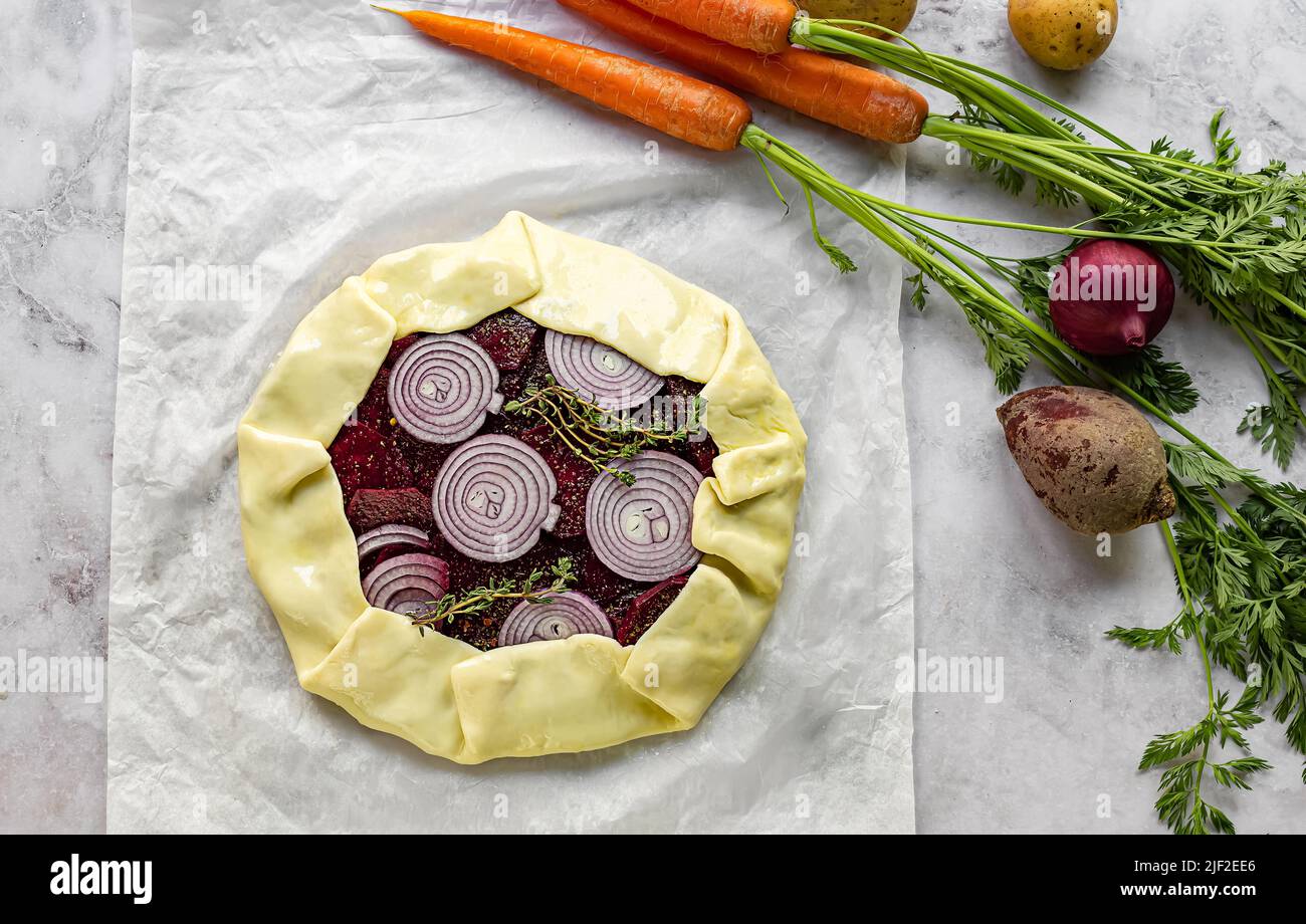 Ricetta passo passo di saporita galette di verdure a radice. Punto 6. Foto Stock