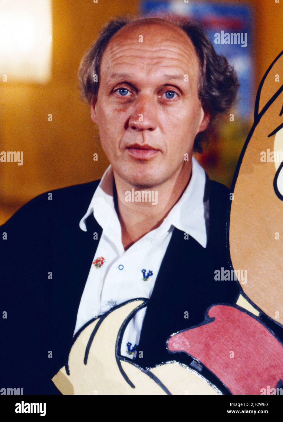 Herman van Veen, Niederländischer Musiker, hier beim ZDF Pressetermin: Herman van Veen und die Ente Kwak, ein musikalisches Abenteuer nach einer Idee von Herman van Veen, Deutschland, 1990. Herman van Veen, musicista olandese, qui all'evento stampa ZDF: Herman van Veen und die Ente Kwak, un'avventura musicale basata su un'idea di Herman van Veen, Germania, 1990. Foto Stock