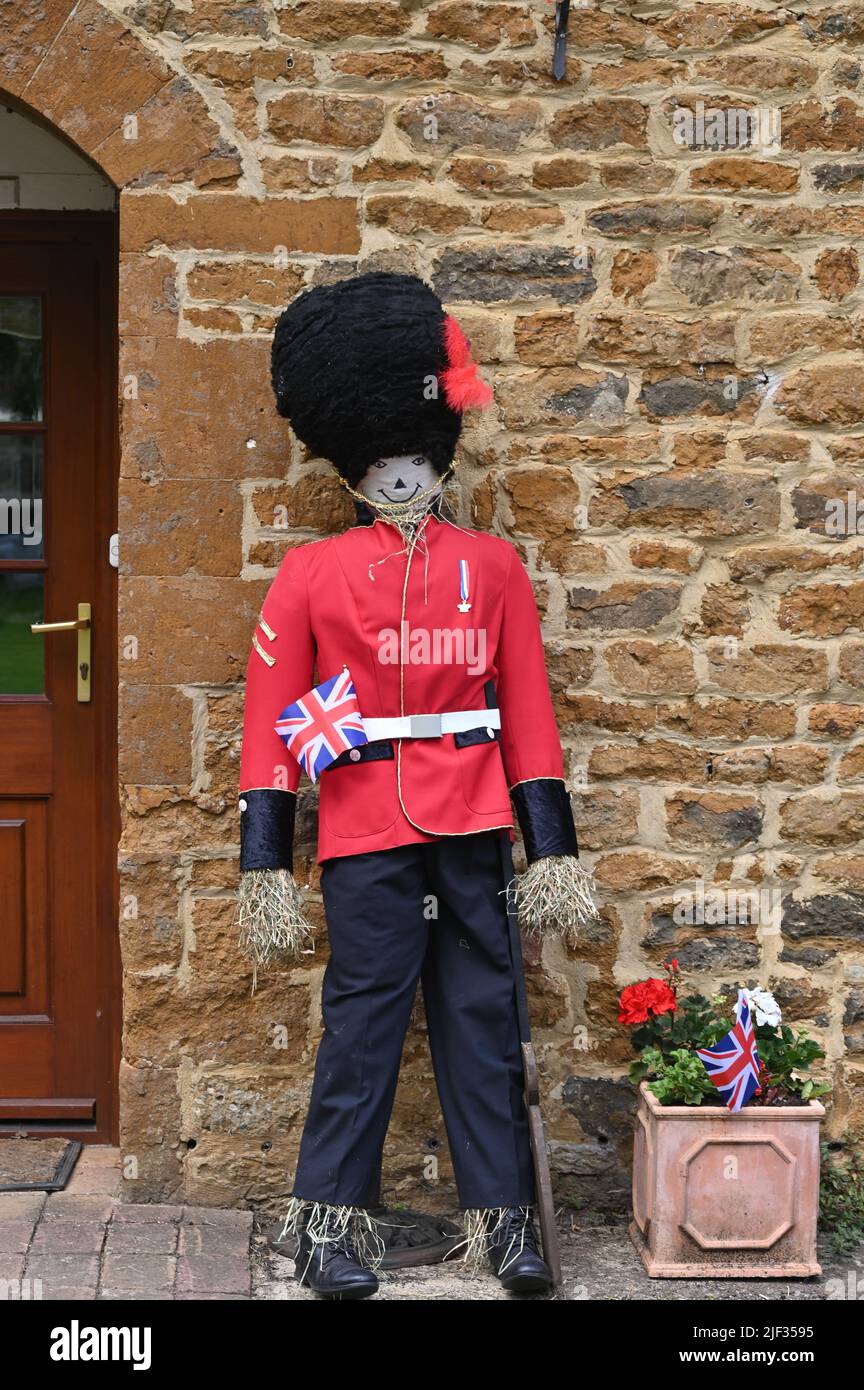 Un festival di capricci per celebrare il Giubileo del platino della regina si è tenuto nel villaggio nord dell'Oxfordshire di Hook Norton durante il fine settimana di 2/6 giu Foto Stock