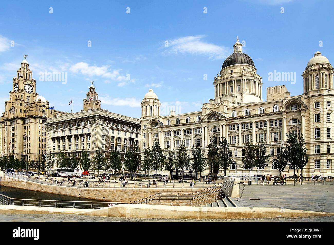 The Three Graces with Port of Liverpool Building, Royal Liver Building e Cunard Building, Regno Unito, Inghilterra, Liverpool Foto Stock