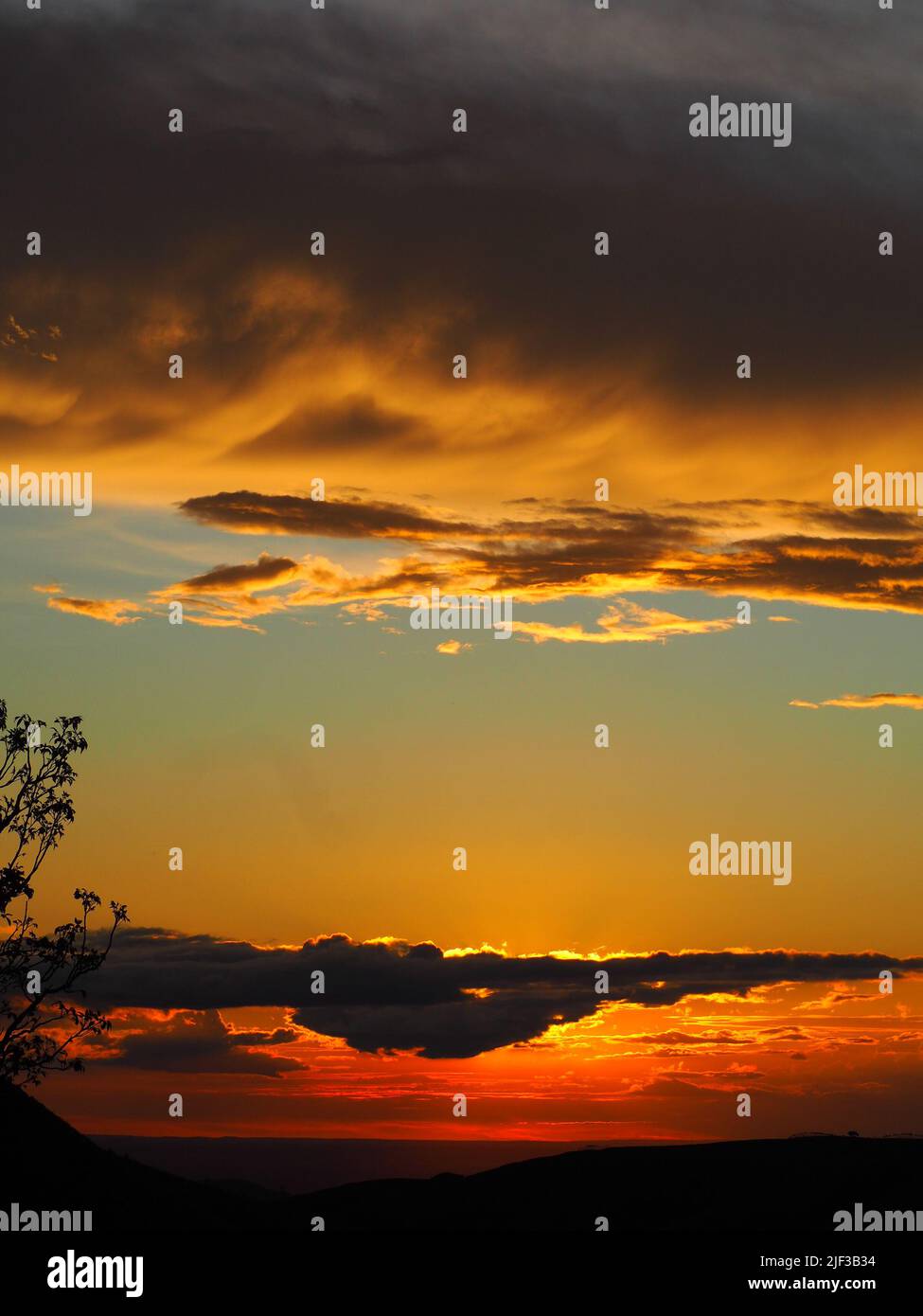 Tramonto colorato nel cielo del Costa Rica, Costa Rica Foto Stock