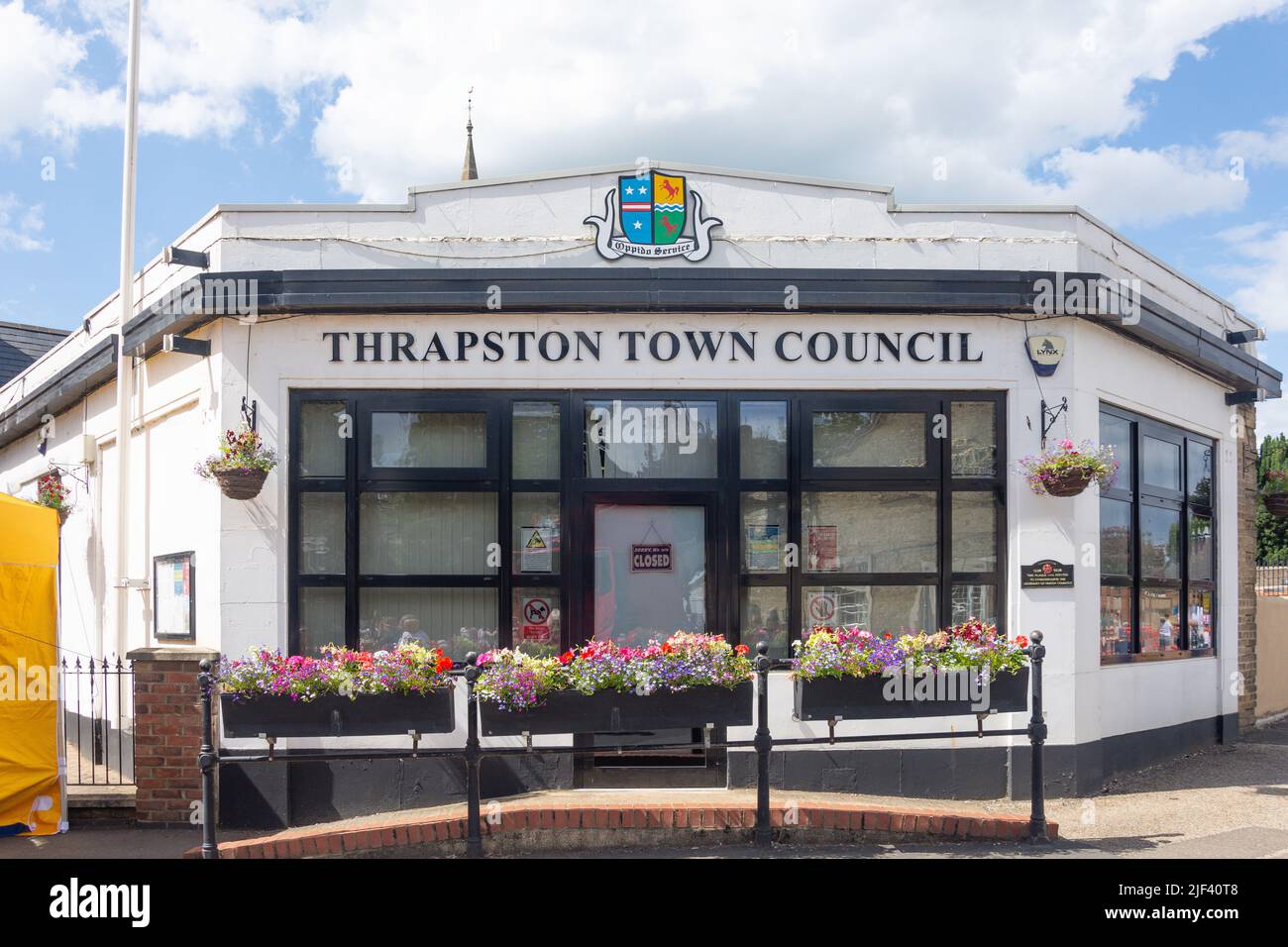 Thrapston Town Council Building, High Street, Thrapston, Northamptonshire, Inghilterra, Regno Unito Foto Stock