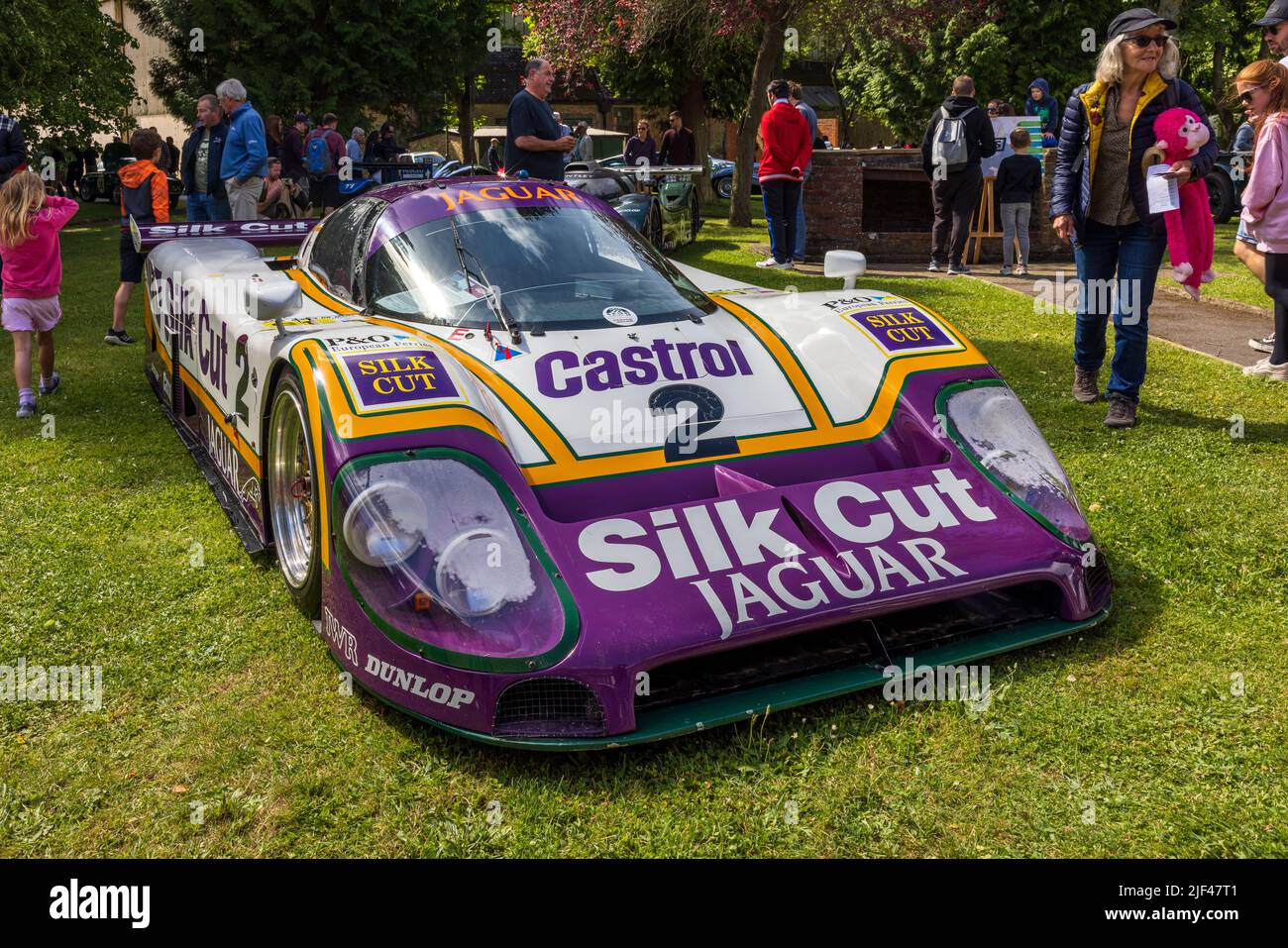 1988 24 ore di le Mans vincendo la Jaguar XJR-9 in mostra al Bicester Scramle il 19th giugno 2022 Foto Stock 1988 24 ore di le Mans vincendo la Jaguar XJR-9 in mostra al Bicester Scramle il 19th giugno 2022 Foto Stock