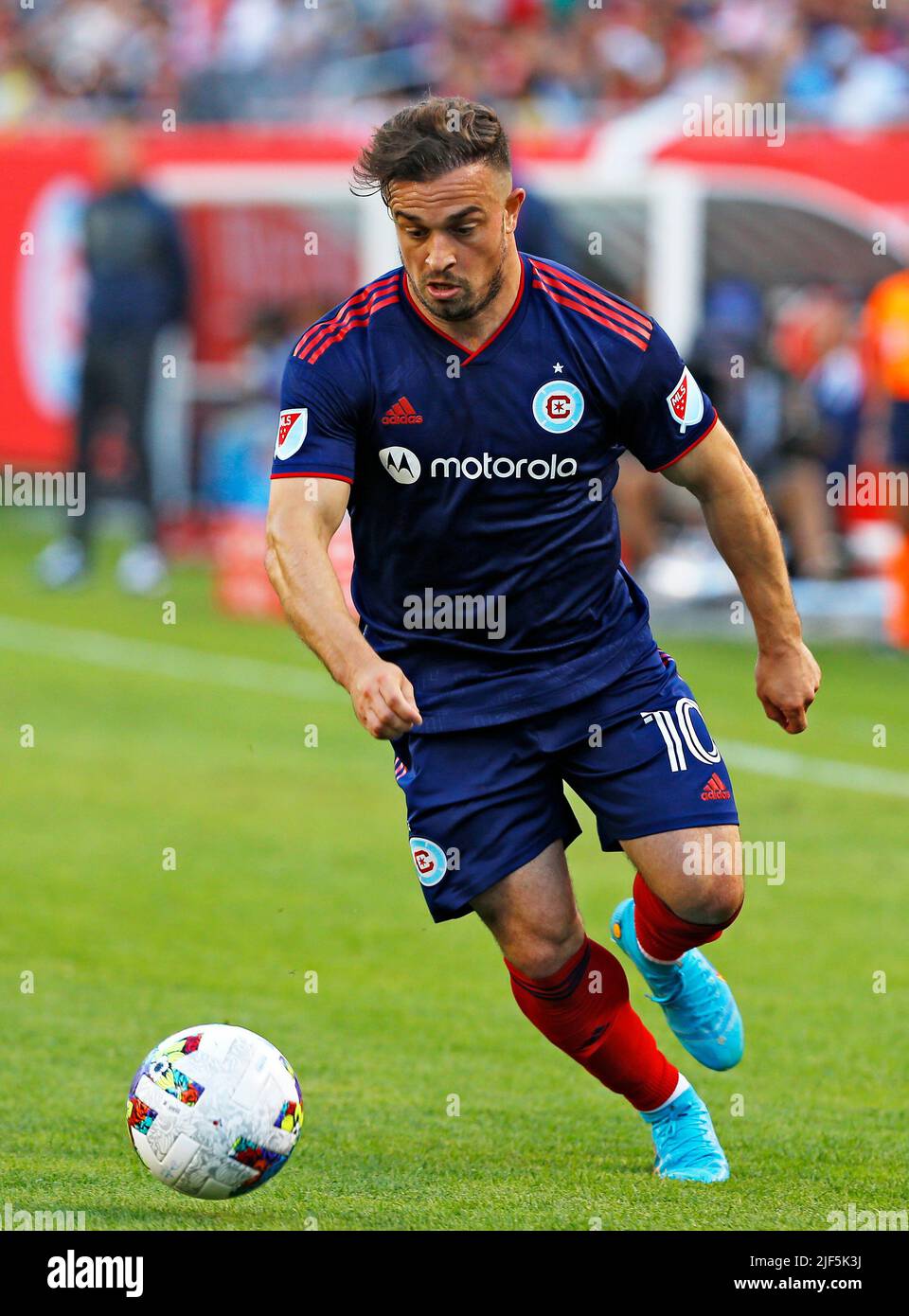 Chicago, USA, 29 giugno 2022. Xherdan Shaqiri (10) di MLS Chicago Fire FC gestisce la palla durante una partita contro la Philadelphia Union al Soldier Field di Chicago, il, USA. Credit: Tony Gadomski / All Sport Imaging / Alamy Live News Foto Stock