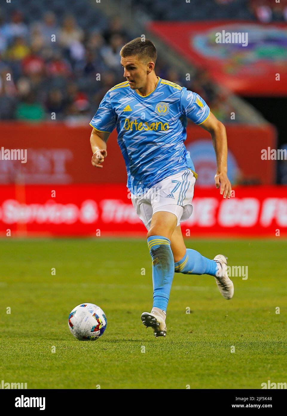 Chicago, USA, 29 giugno 2022. MLS Philadelphia Union's Mikael Uhre (7) gestisce la palla durante una partita contro il Chicago Fire FC al Soldier Field di Chicago, il, USA. Credit: Tony Gadomski / All Sport Imaging / Alamy Live News Foto Stock