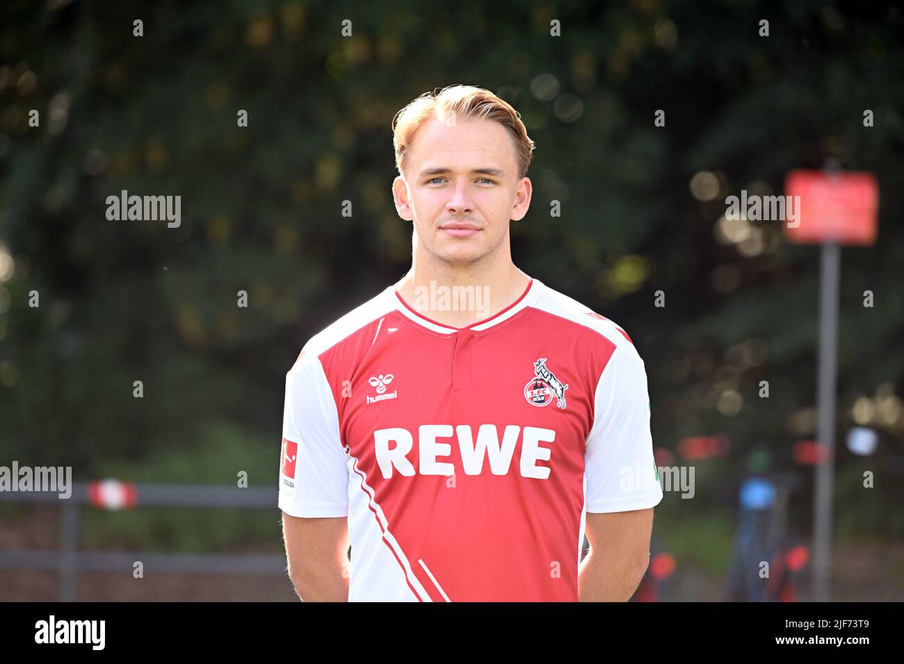 Colonia, Germania. 30th giugno 2022. Mathias Olesen, Calcio, 1. Bundesliga, sessione fotografica per la stagione 2022/23, 1. FC Köln. Credit: Federico Gambarini/dpa/Alamy Live News Foto Stock