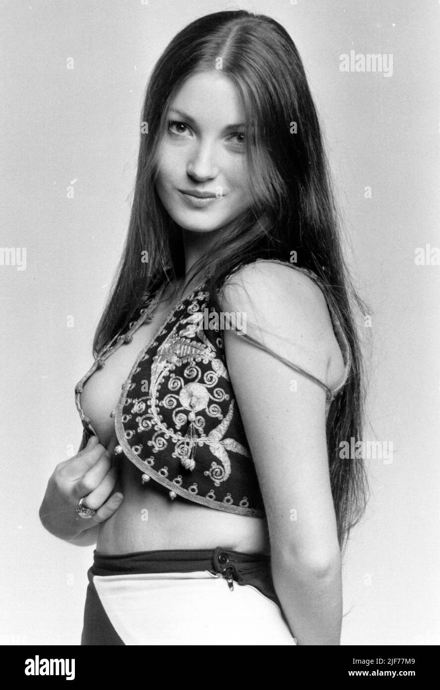 JANE SEYMOUR IN SINBAD E L'OCCHIO DELLA TIGRE (1977), DIRETTO DA SAM WANAMAKER. Credit: FOTO COLUMBIA / Album Foto Stock