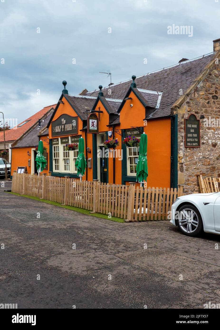 Il Golf Tavern Bar serve pasti e bevande a Haddington, East Lothian, Scozia Foto Stock