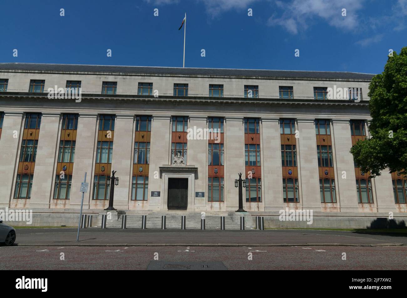 Welsh Office, Cathays Park, giugno 2022, estate. Foto Stock