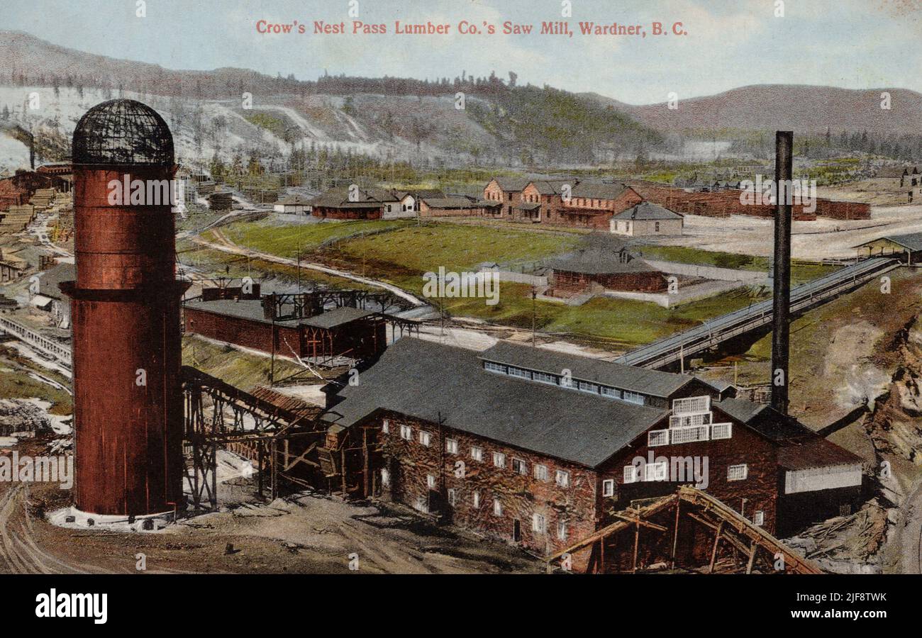 Crows Nest Pass Lumber Company SAW Mill, Wardner BC Canada, circa 1914 cartolina. Pubblicato da Rumsey & Co Foto Stock