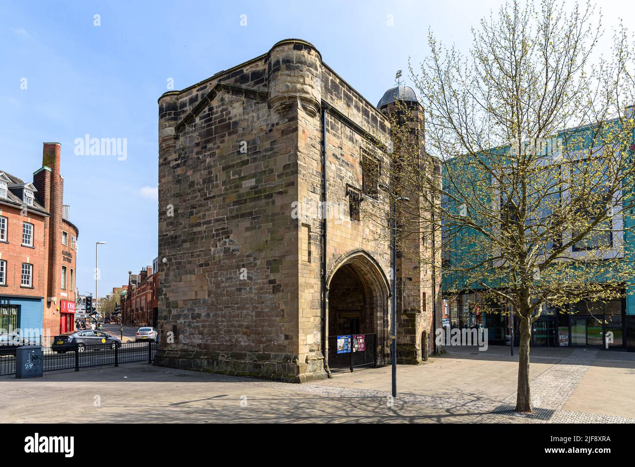 The Magazine / Newarke Gateway a Leicester, Regno Unito Foto Stock