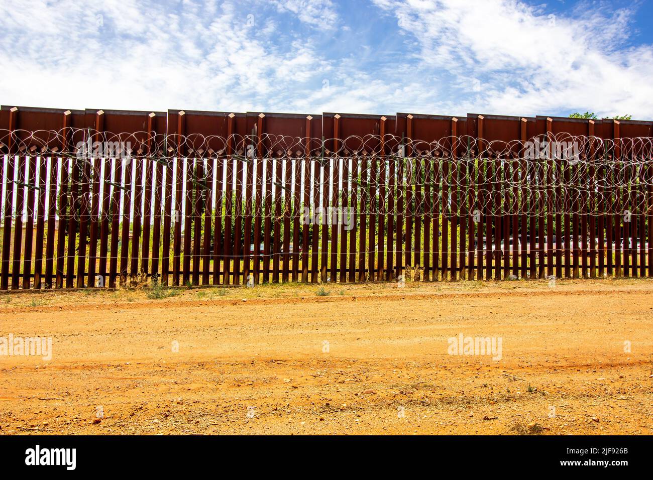 'Il Muro' tra il Messico e l'Arizona come barriera Foto Stock