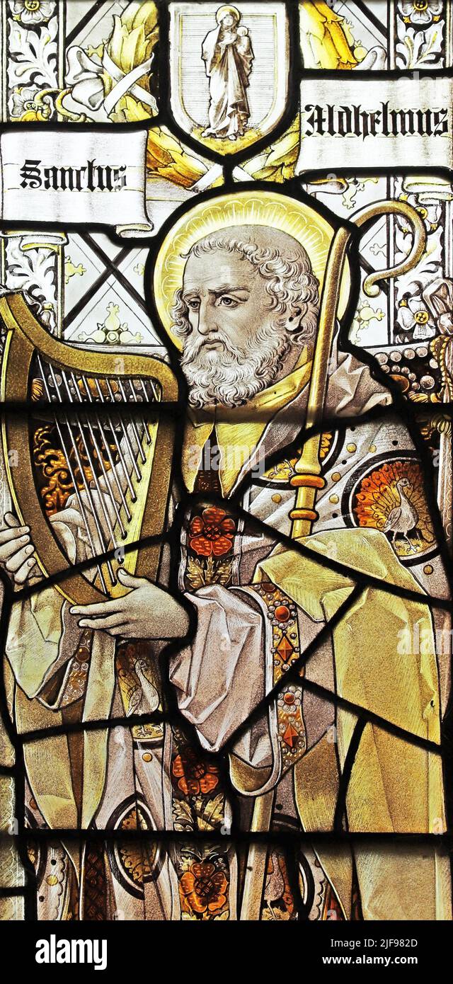 Vetrata di Percy Bacon & Brothers raffigurante Saint Aldhelm, St Mary's Church, Tarrant Hinton, Dorset Foto Stock