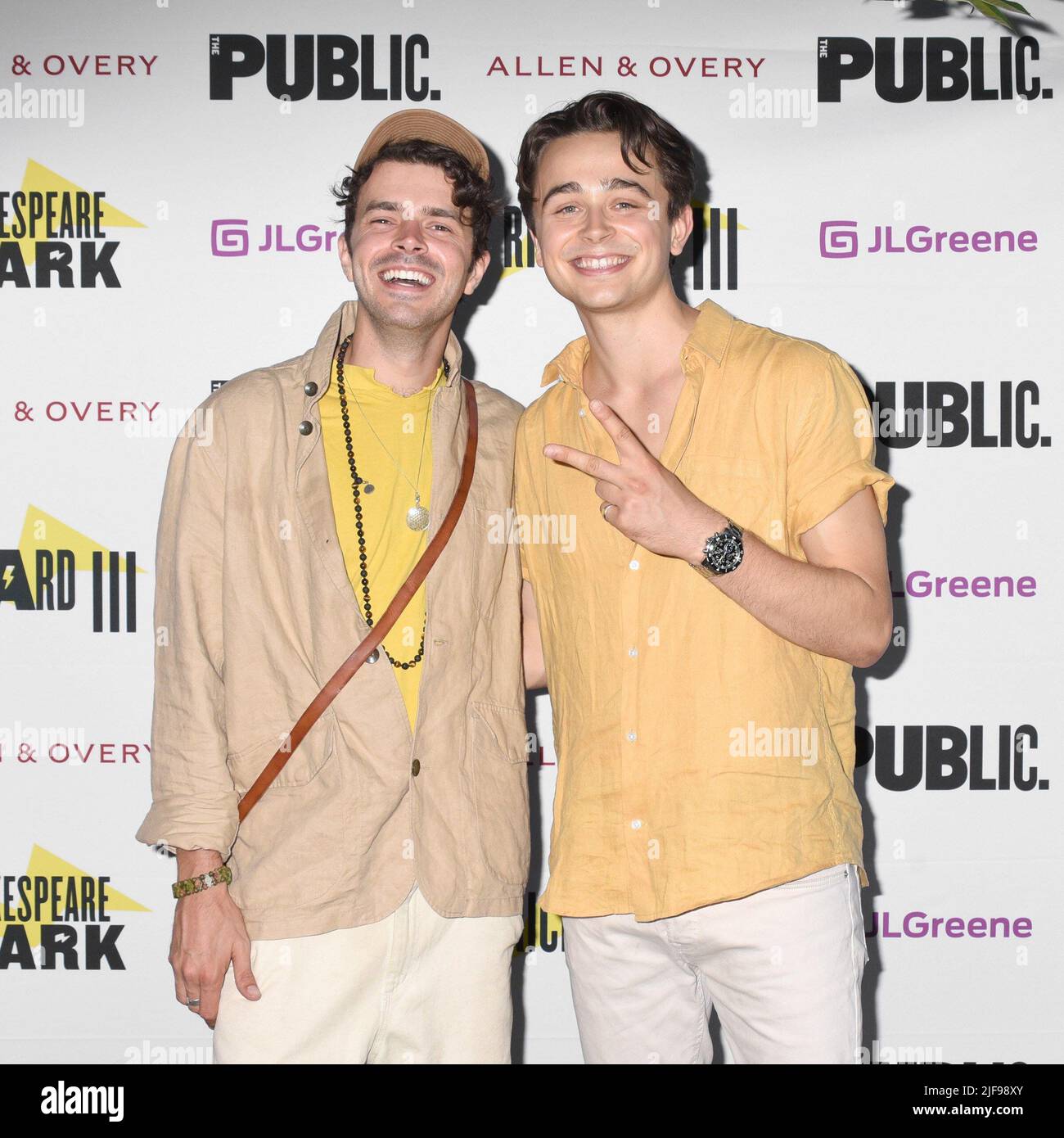 New York, NY, USA. 30th giugno 2022. Harry Richardson, ben Ahlers agli arrivi per Shakespeare nella Notte di apertura DI RICHARD III del Parco, Delacorte Theatre in Central Park, New York, NY 30 giugno 2022. Credit: Quoin Pics/Everett Collection/Alamy Live News Foto Stock