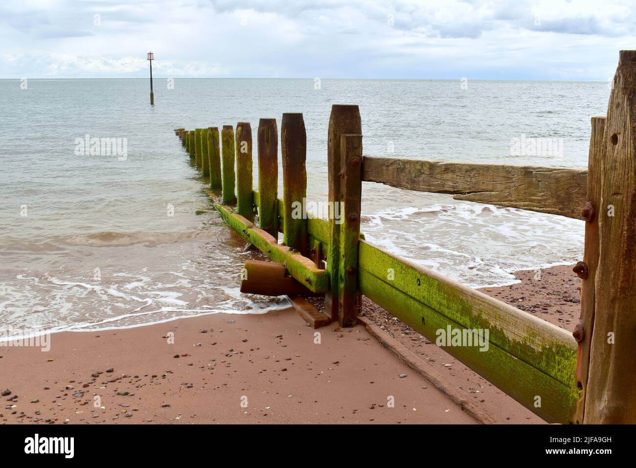 Sotto il molo di Teignmouth. Foto Stock