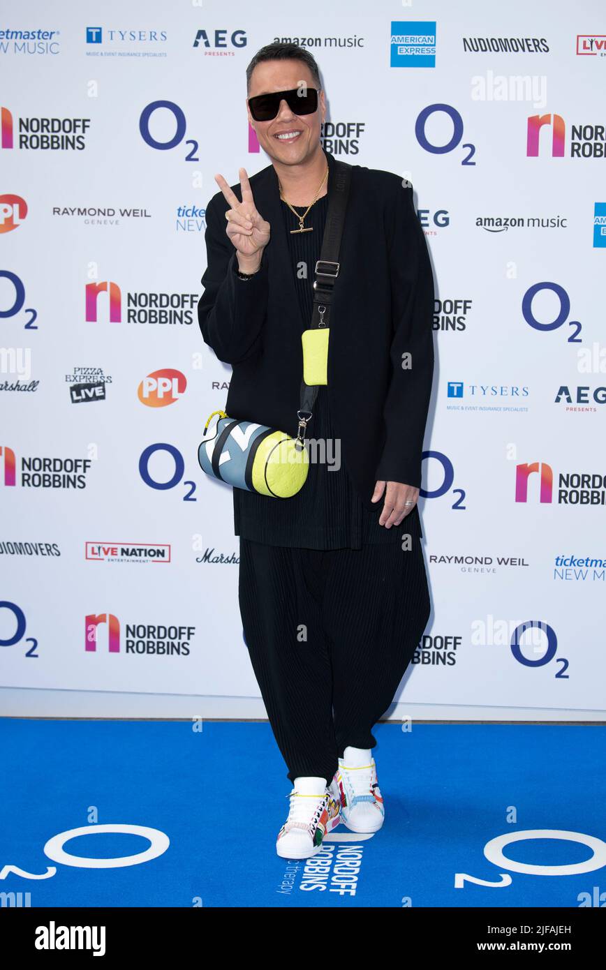 Londra, Regno Unito. 01st luglio 2022. Luglio 1st, 2022. Londra, Regno Unito. GOK WAN arriva al Nordoff Robbins O2 Silver Clef Awards Londra. Credit: Doug Peters/Alamy Live News Foto Stock