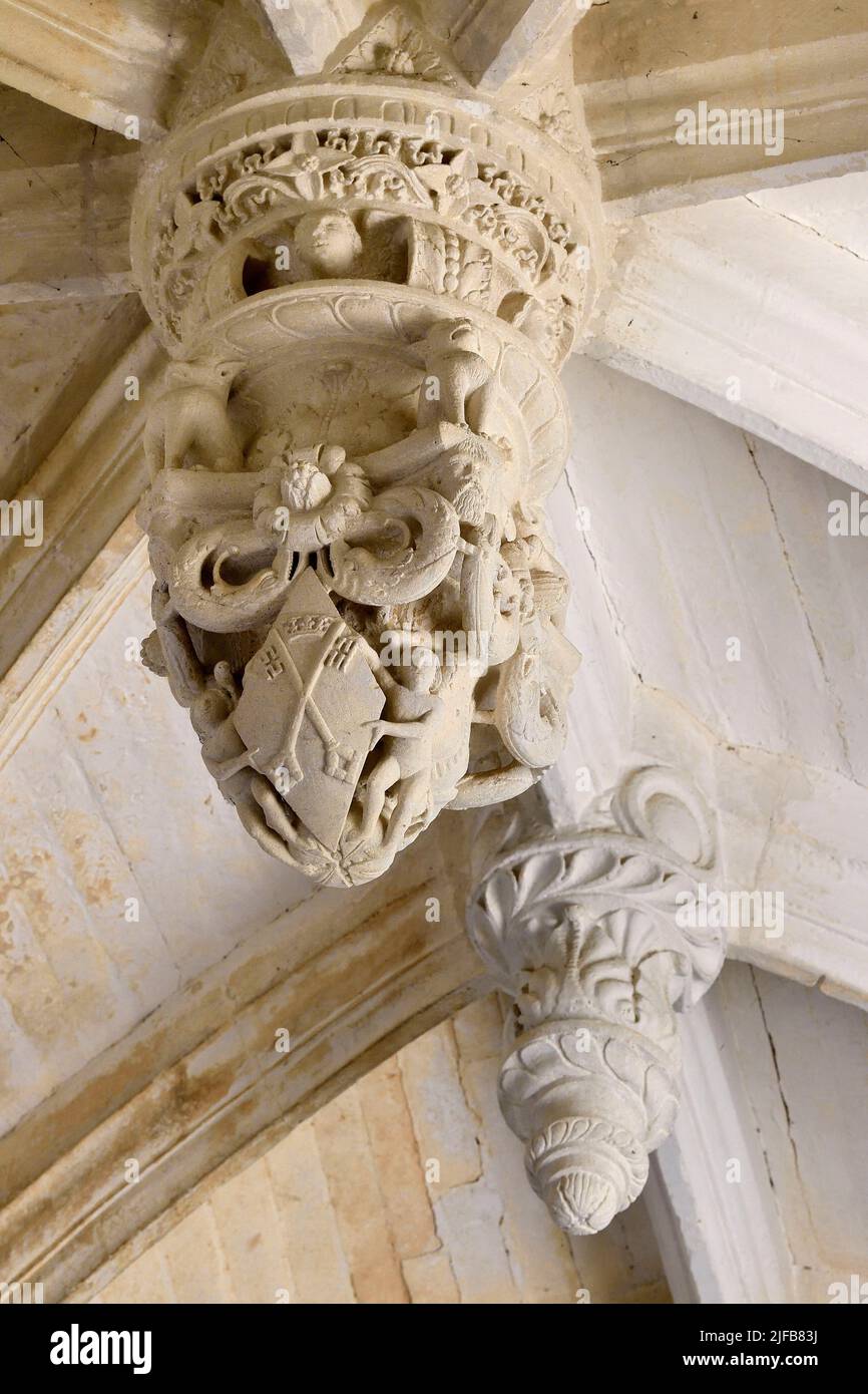 Francia, Charente, Pranzac, Saint-Cybard chiesa, pietra con pendente dal primo Rinascimento francese (circa 1520-1530) nella cappella Foto Stock
