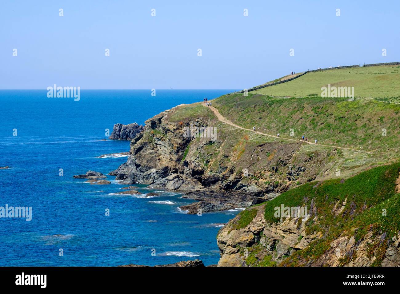 Giornata di sole a Lizard Point, il punto più meridionale del Regno Unito. Lizard Peninsula Cornovaglia UK. south West Coast Path Foto Stock