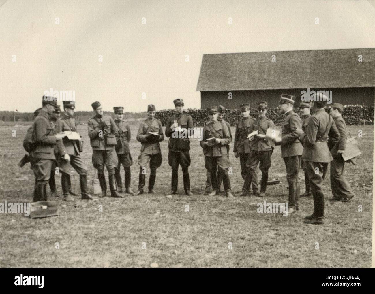 Esercizi sul campo di AEH nel Norrtälje aprile 26-30 1938. Revisione a Vemblinge. Foto Stock
