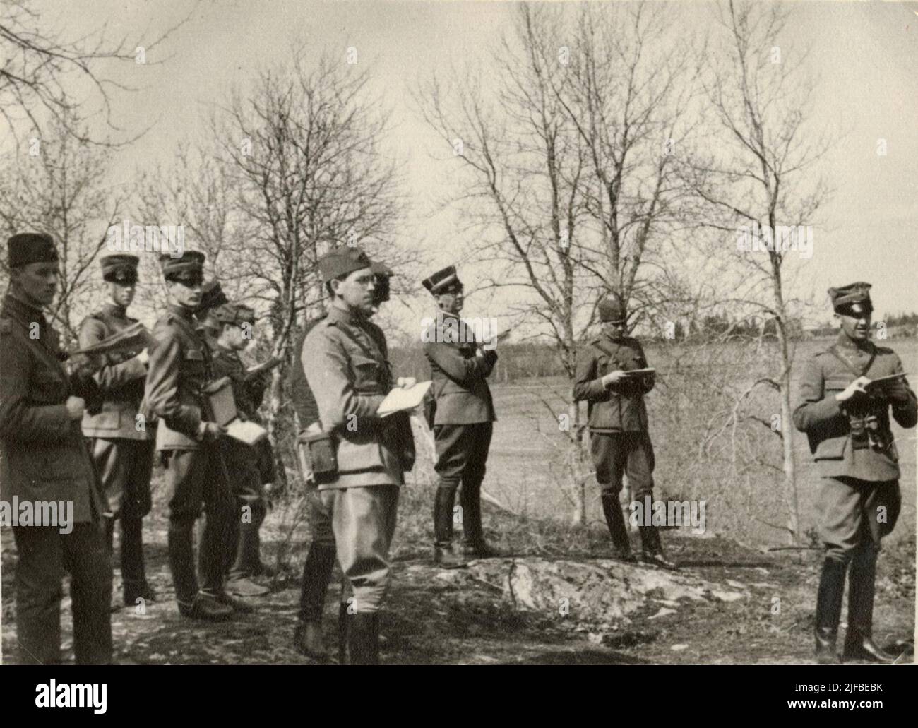 Esercizi sul campo di AEH nel Norrtälje aprile 26-30 1938. Recensione presso Harby. Foto Stock