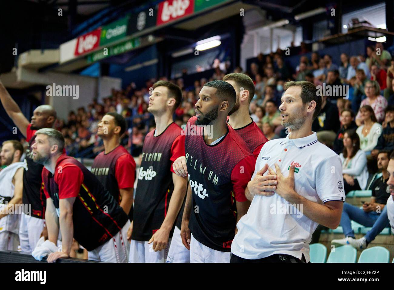 Belgio Bench durante la FIBA Basketball World Cup 2023 Qualifiers, 1st round Gruppo A, tra Belgio e Slovacchia il 30 giugno 2022 alla Mons Arena di Mons, Belgio - Foto Ann-Dee Lamour / CDP MEDIA / DPPI Foto Stock