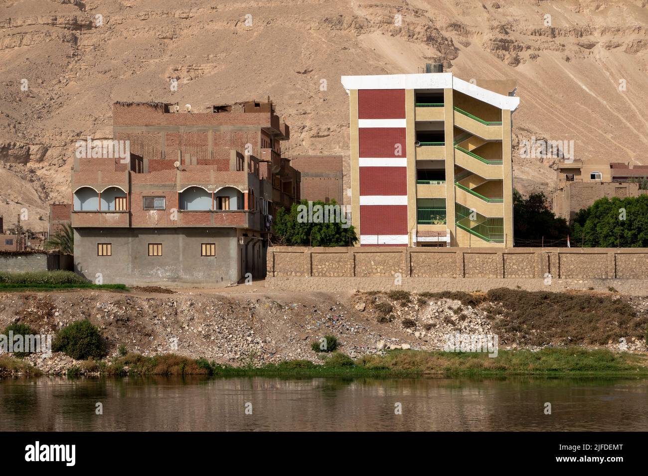 Proprietà nazionale sulle rive del Nilo, Egitto Foto Stock