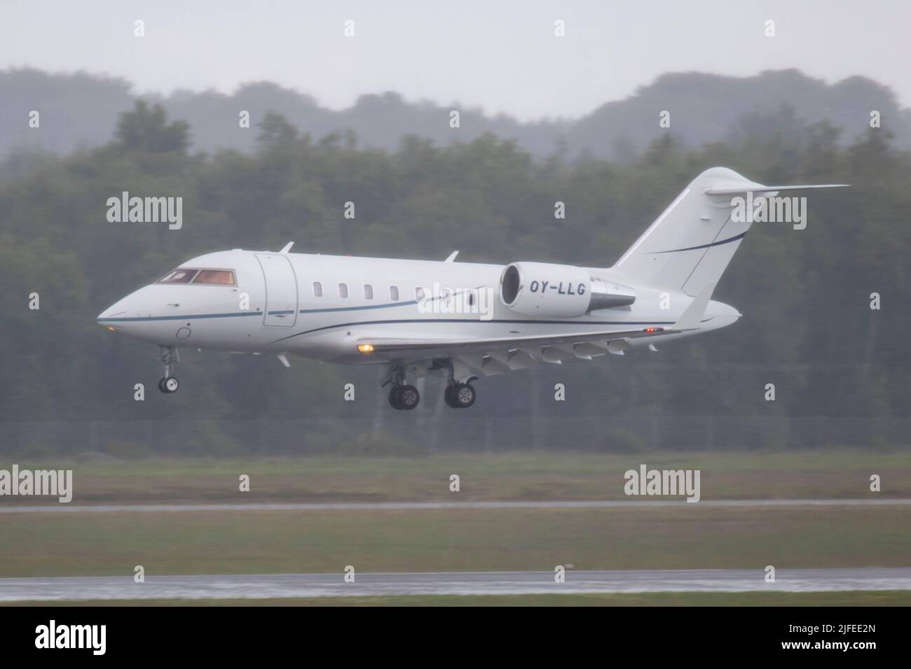 OY-LLG Bombardier CL600 Challenger 650 Sun-Air all'aeroporto di Billund 20/06/2022 Foto Stock