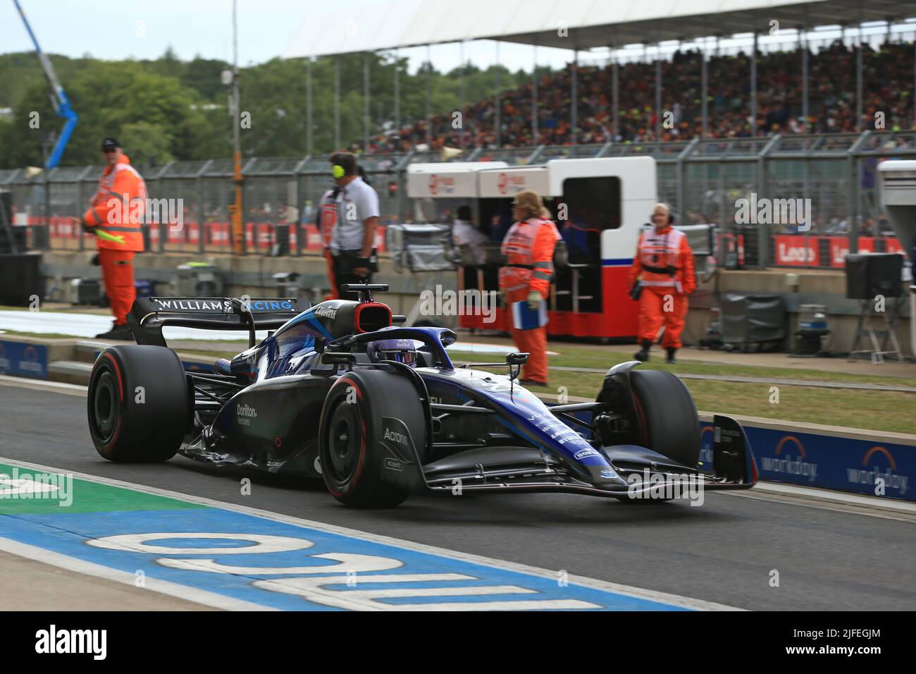 2nd luglio 2022, Silverstone Circuit, Silverstone, Northamptonshire, Inghilterra: Gran premio britannico F1, giorno di qualificazione: Williams Racing, Alex Albon Foto Stock