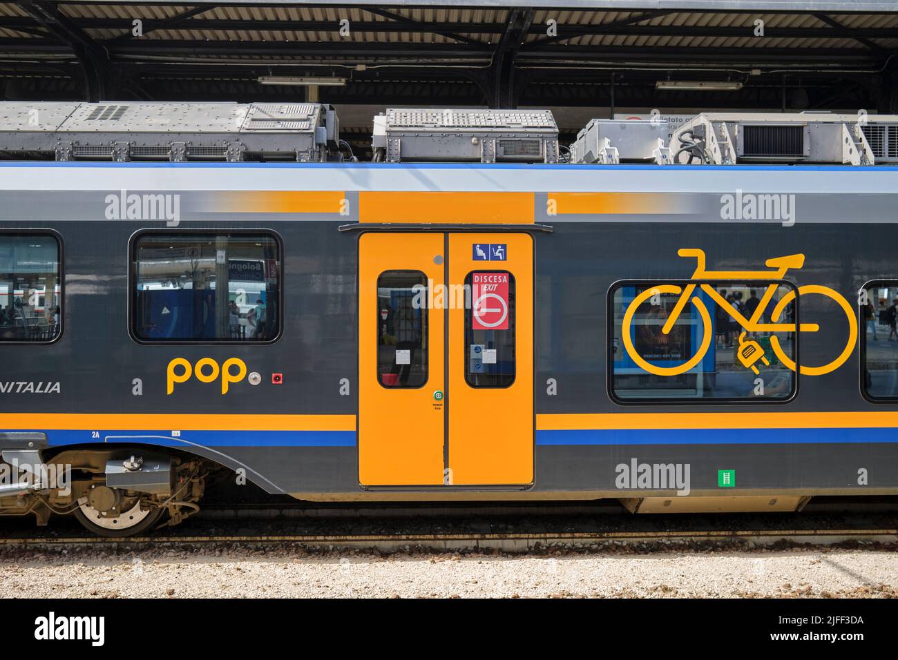 Bologna Centrale Stazione Bologna Italia Foto Stock