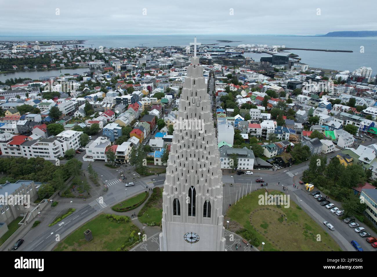 Reykjavik dall'alto. Vista con droni. Foto Stock