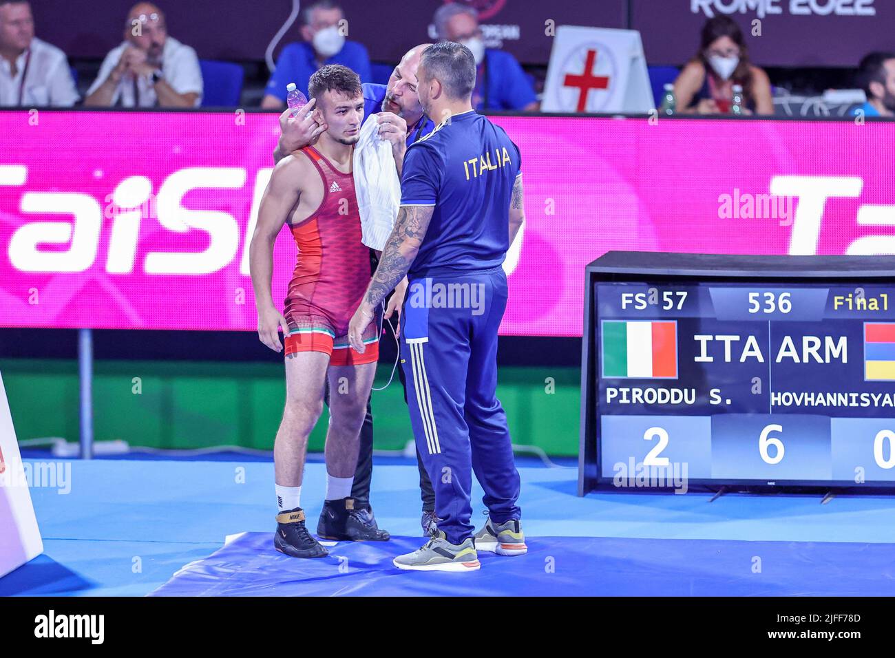 Roma, Italia. 02nd luglio 2022. Simone Vincenzo Piroddu (ITA) FS 57kg durante i Campionati europei U20, Wrestling a Roma, Italia, Luglio 02 2022 Credit: Agenzia fotografica indipendente/Alamy Live News Foto Stock