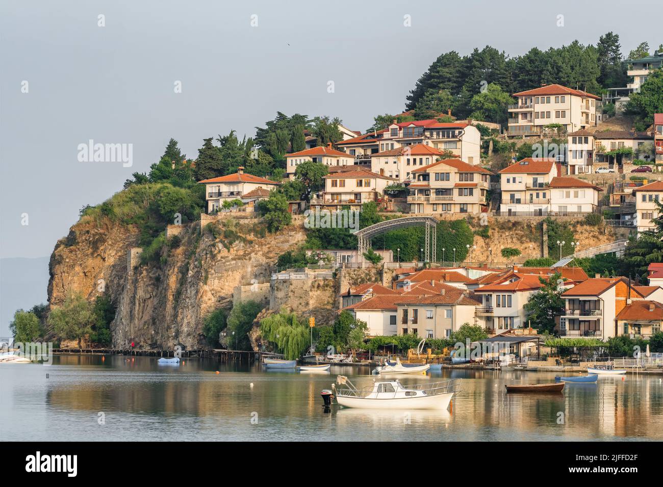 Città di Ohrid sulla riva del lago di Ohrid, Macedonia settentrionale Foto Stock