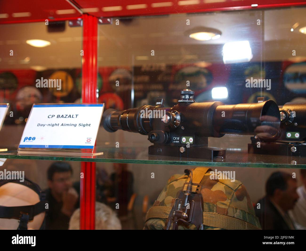 CP BAZALT giorno-notte mirante vista in Eurosatory 2008 Exibition militare Foto Stock