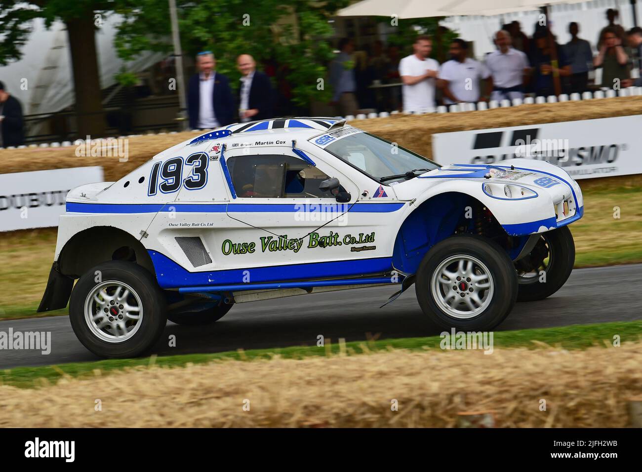 Aston Cox, GSR V8 RPE, Off-Road Arena, Safari Championship, Goodwood Festival of Speed, The Innovators - Masterminds of Motorsport, Goodwood House, CH Foto Stock