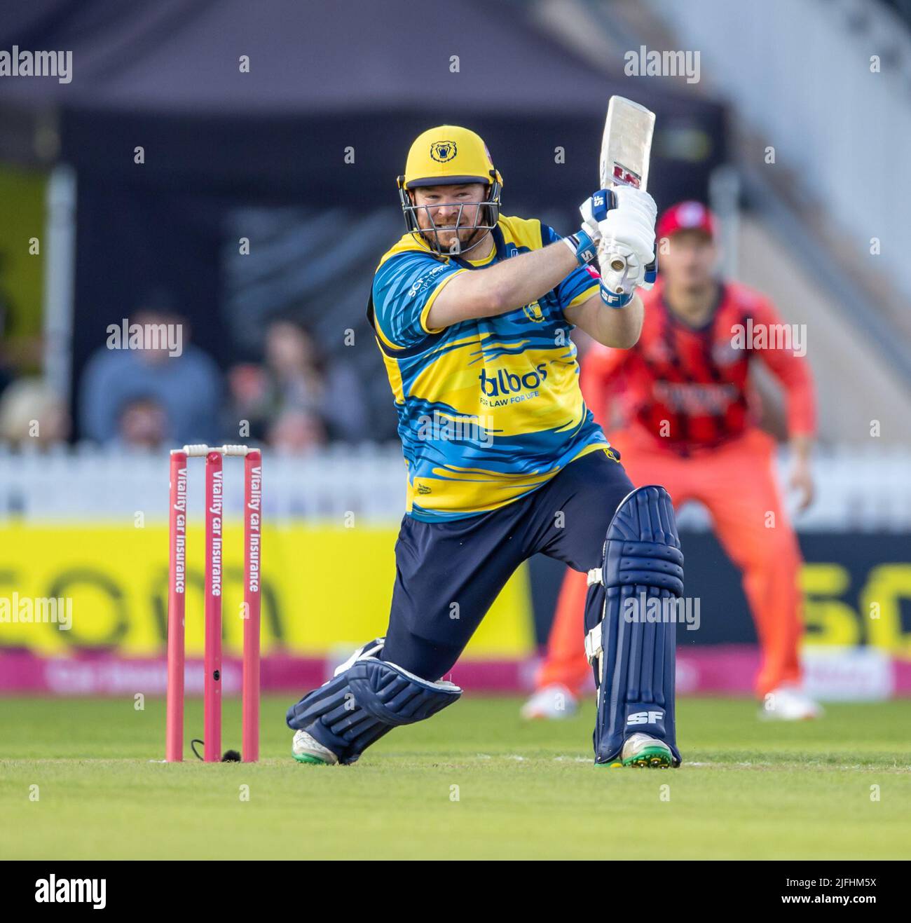 Old Trafford, Manchester, Regno Unito. 3rd luglio 2022. Vitality Blast T20 Cricket, Lancashire Lightning Versus Birmingham Bears; Paul Stirling of Birmingham Bears at BAT Credit: Action Plus Sports/Alamy Live News Foto Stock