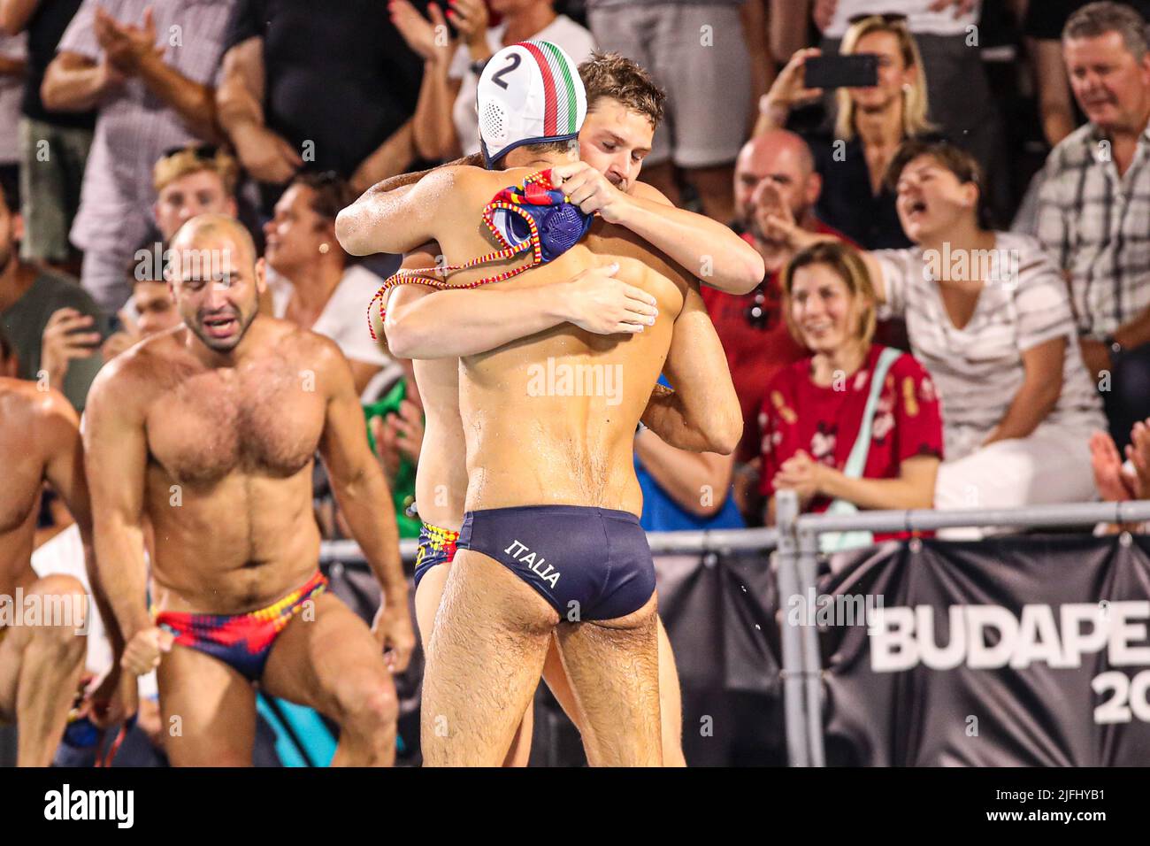 BUDAPEST, UNGHERIA - LUGLIO 3: giocatore di Spagna, Francesco di Fulvio d'Italia durante i Campionati Mondiali FINA Budapest 2022 - incontro finale di polo d'acqua maschile tra Italia e Spagna al complesso di nuoto Alfred Hajos il 3 luglio 2022 a Budapest, Ungheria (Foto di Albert ten Hove/Orange Pictures) Foto Stock