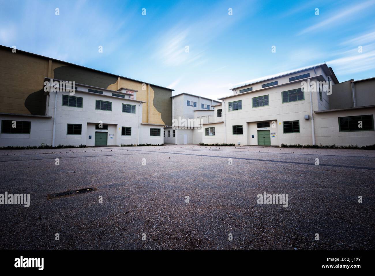 Gli edifici che ospitano le gallerie del vento transoniche e a bassa velocità (R136)/(R133). Foto Stock