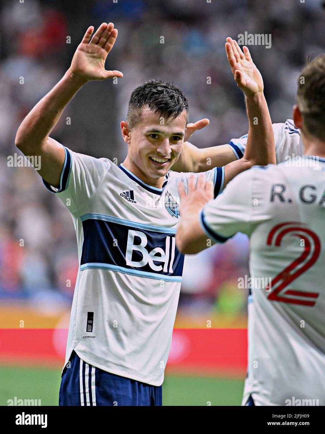 Vancouver, Canada. 3rd luglio 2022. Andres Cubas di Vancouver Whitecaps celebra il suo obiettivo durante la partita di calcio della Major League 2022 (MLS) tra Vancouver Whitecaps e Los Angeles FC allo stadio BC Place di Vancouver, Canada, 3 luglio 2022. Credit: Andrew Soong/Xinhua/Alamy Live News Foto Stock