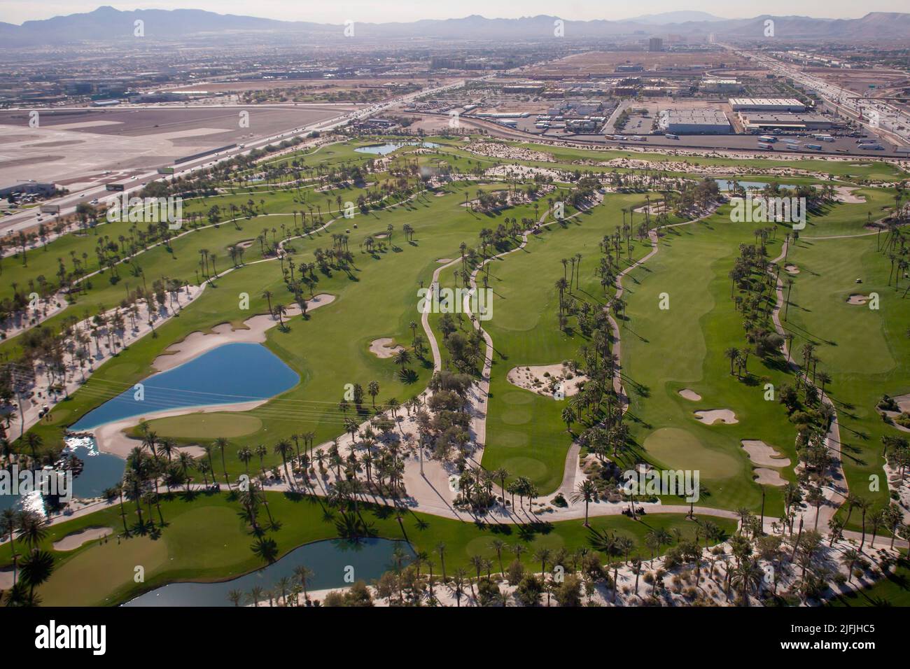Immagine aerea del campo da golf vicino aeroporto, Las Vegas, Nevada, USA Foto Stock