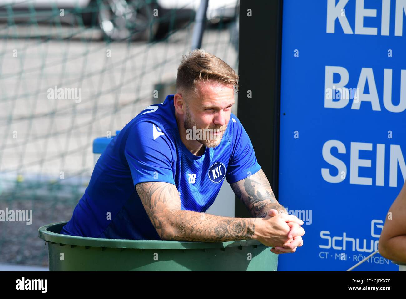 KSC Karlsruher SC seconda lega giocatori in acqua Eiston Spieler Österreich Neukirchen 2022 calcio professionale Foto Stock