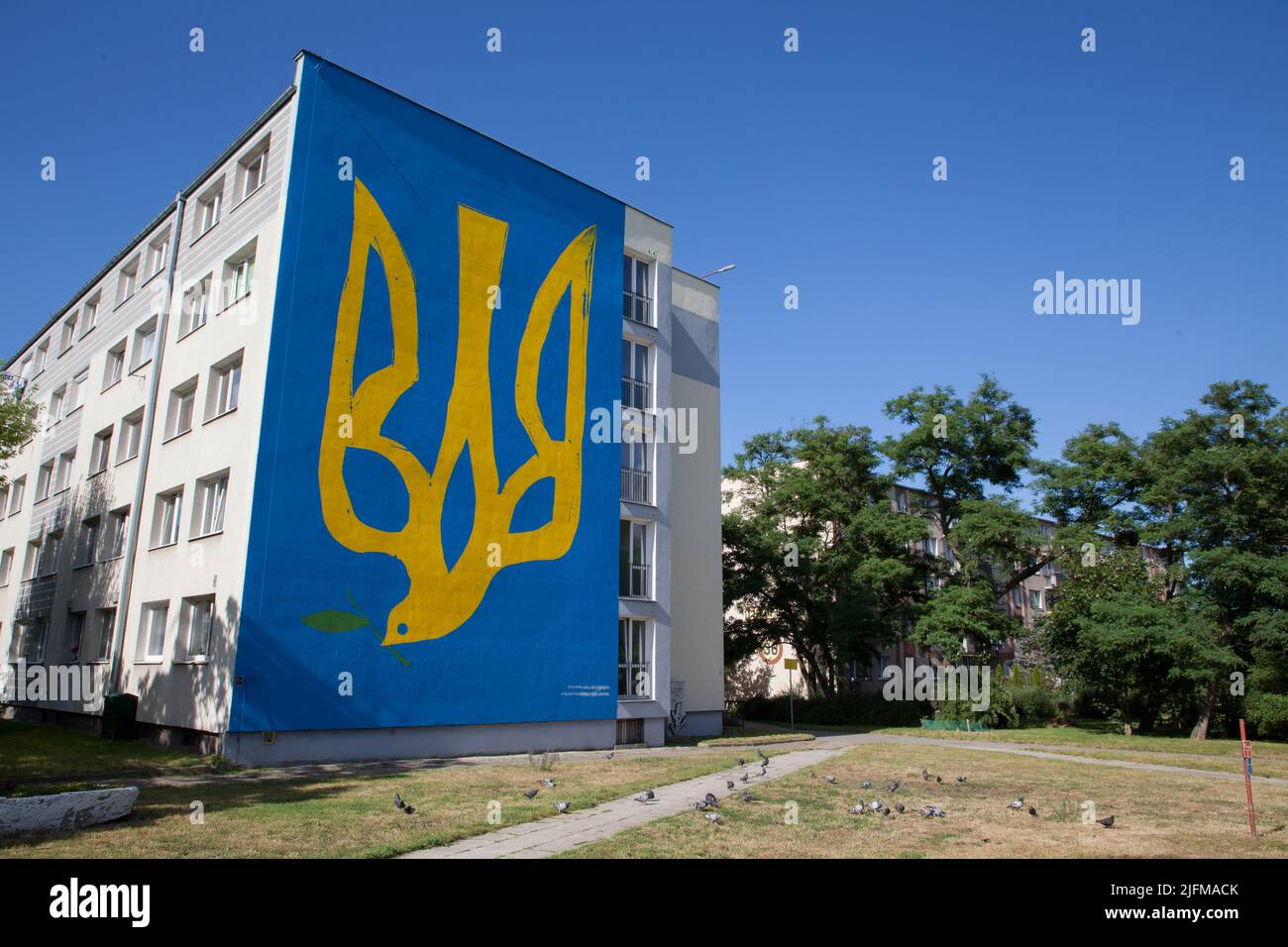 Murale di solidarietà con l'Ucraina, a Danzica Polonia - Mural solidarności z Ukrainą, Przymorzu w Gdańsku, Polska Foto Stock